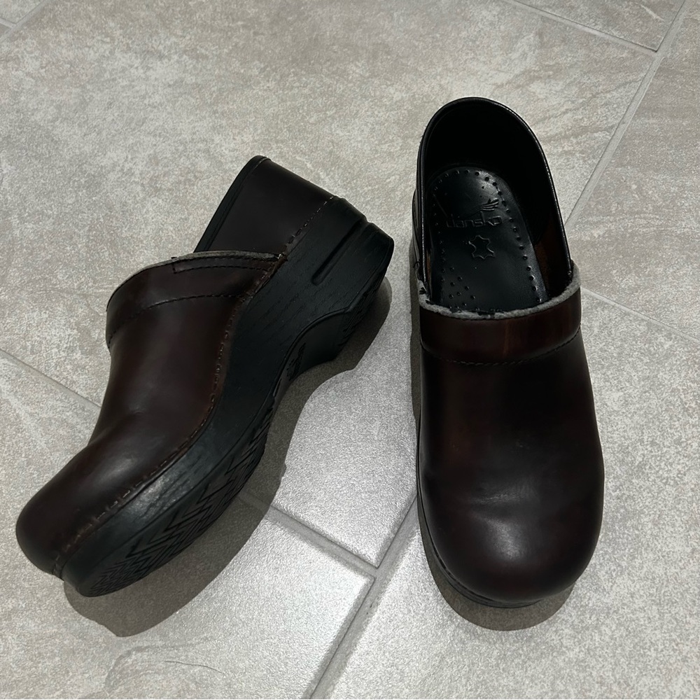 Brown Dansko Slip On Shoes-39